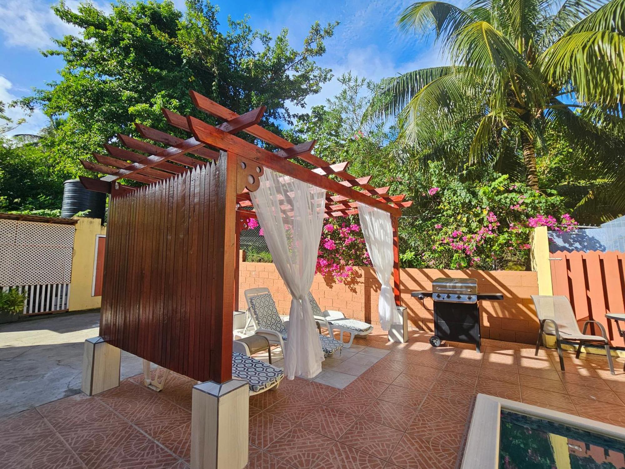 Ferienwohnung Royal Escape - 2 Anse La Raye Exterior foto